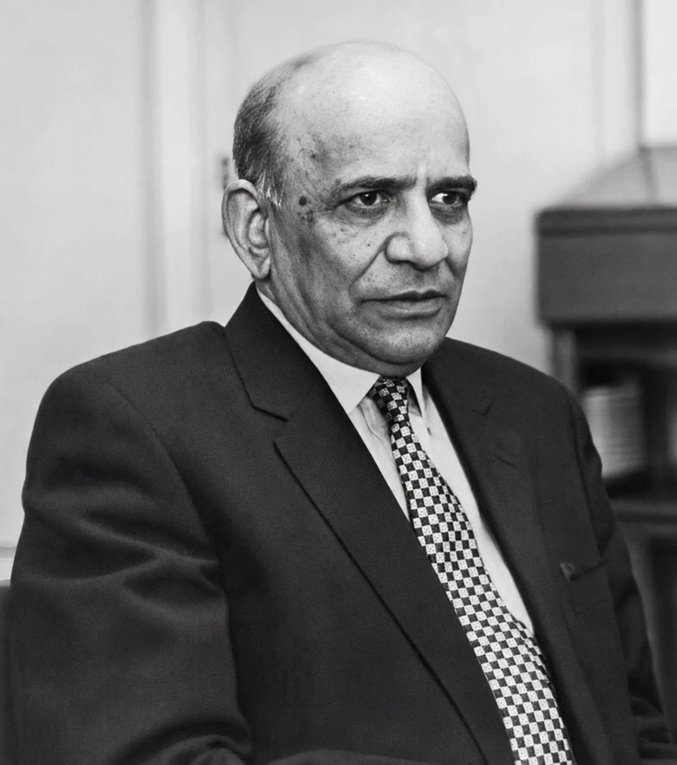 Dr. V. R. Khanolkar